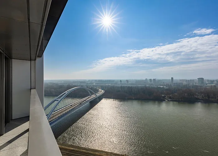 Eurovea Tower Appartement *