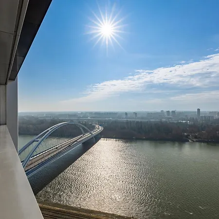 Eurovea Tower Appartamento *